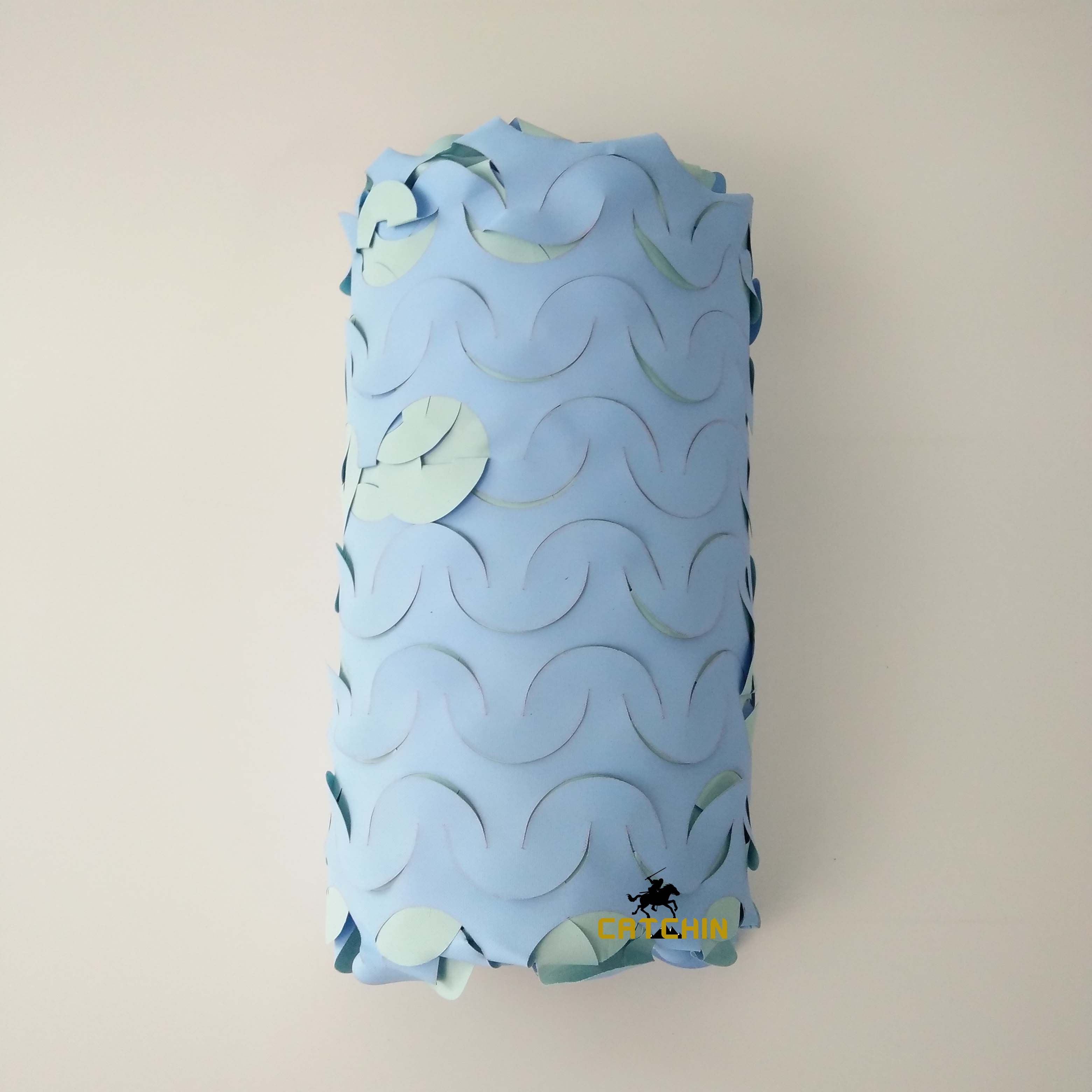 Filet de camouflage de décoration de mariage de couleur personnalisée Filet de camouflage en vrac Filet de camouflage bleu clair dans la décoration de la salle de bain